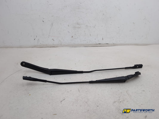Wiper Front Arm 1