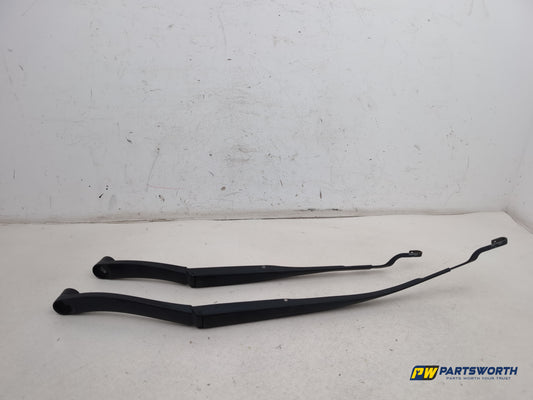 Wiper Front Arm 1