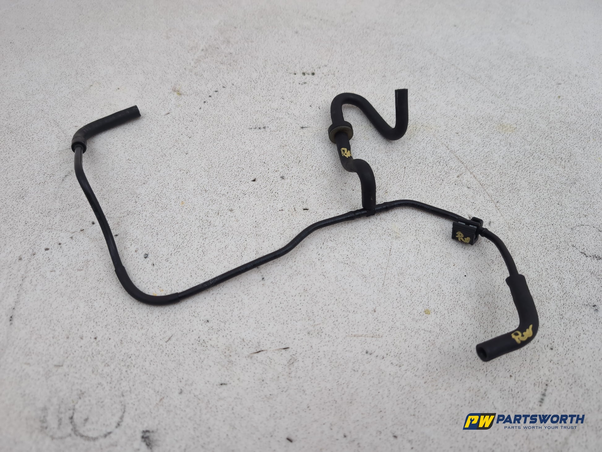 Audi A6 S Line Black Ed 2.0l Diesel Vacuum Hose Pipe Line 04l131552an 2011-2018