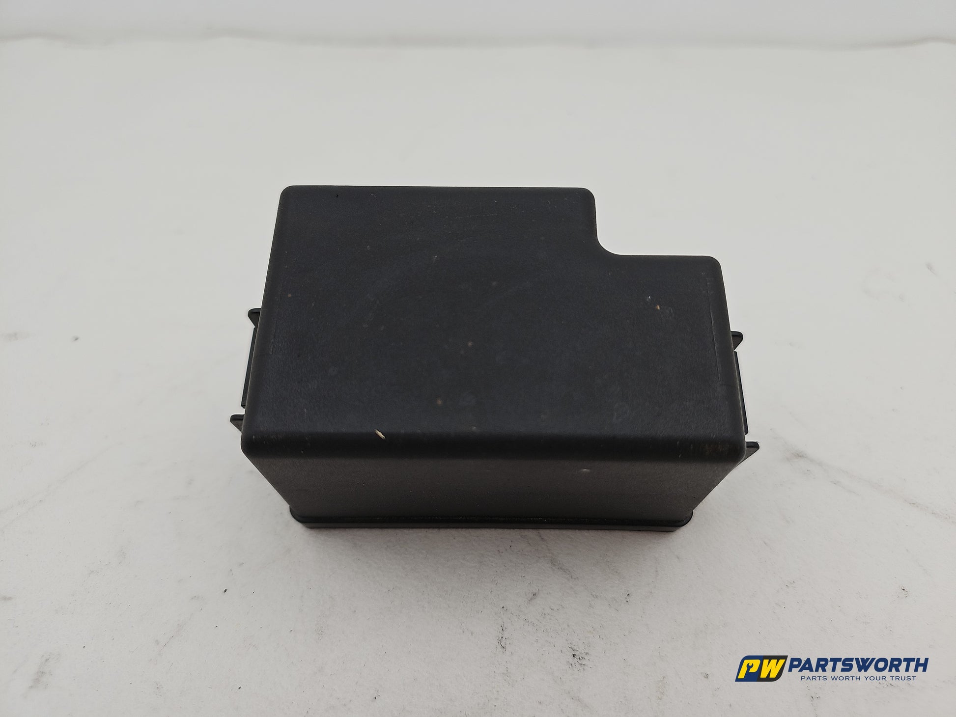 Hyundai I40 Style Blue Drive Crdi Fuse Relay Box 919403z160 2011-2019