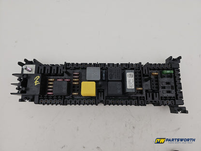 Mercedes-Benz B180 B-Class W246 Fuse Relay Box Engine Bay A2469066600 2011-2018