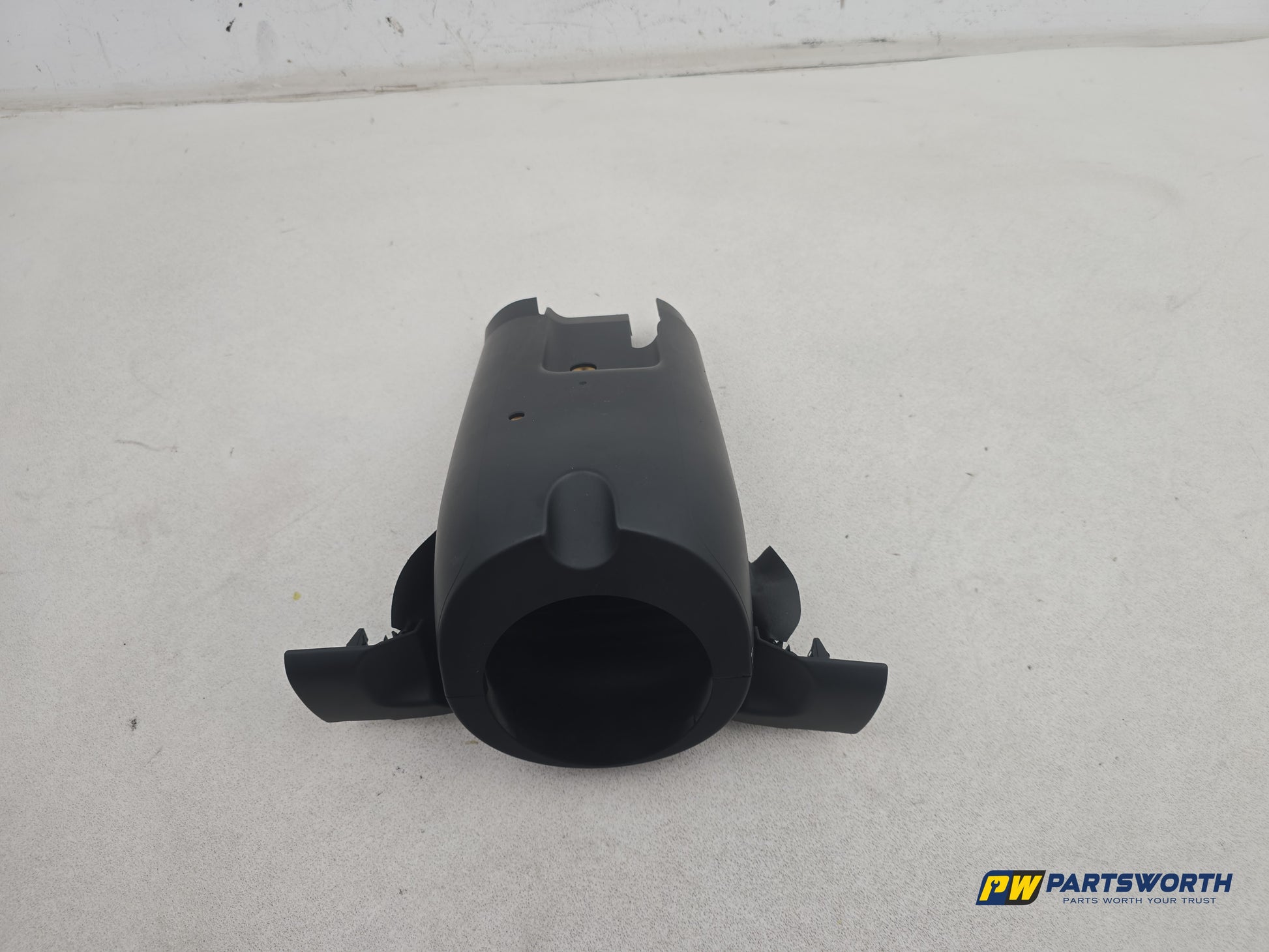 Steering Column Shroud Upper and Lower 1