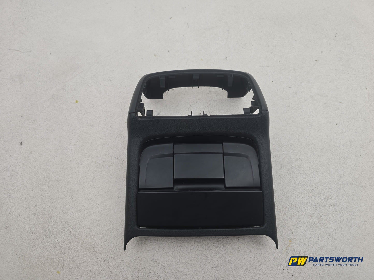 Centre Console Trim  1