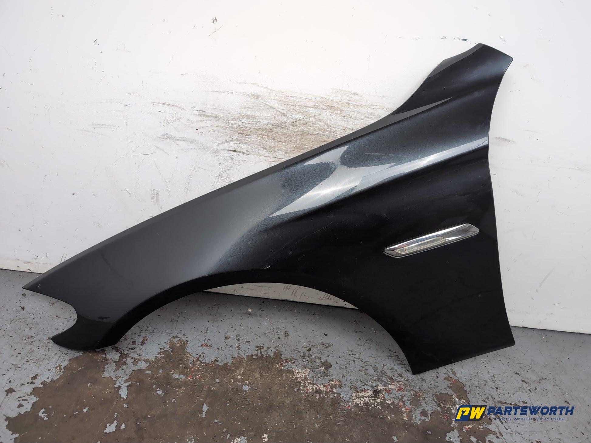 Wing Front LH 1