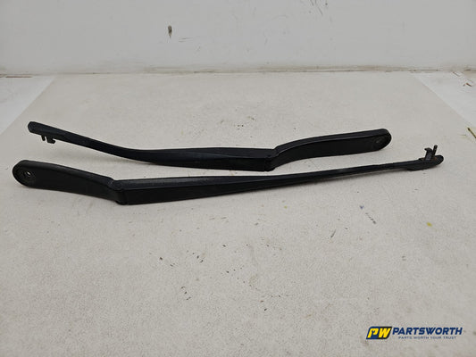 Wiper Front Arm 1