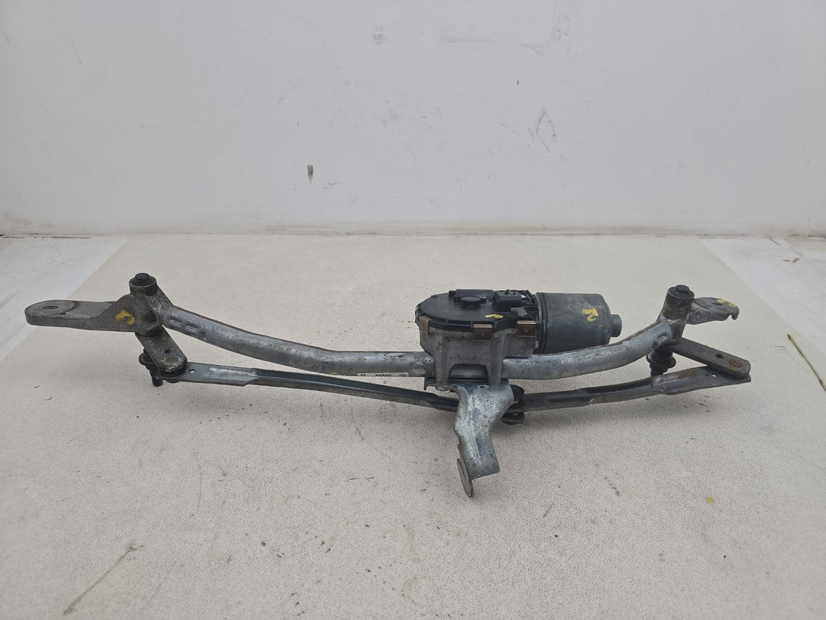 Front Wiper Motor & Mechanism / Linkage 7