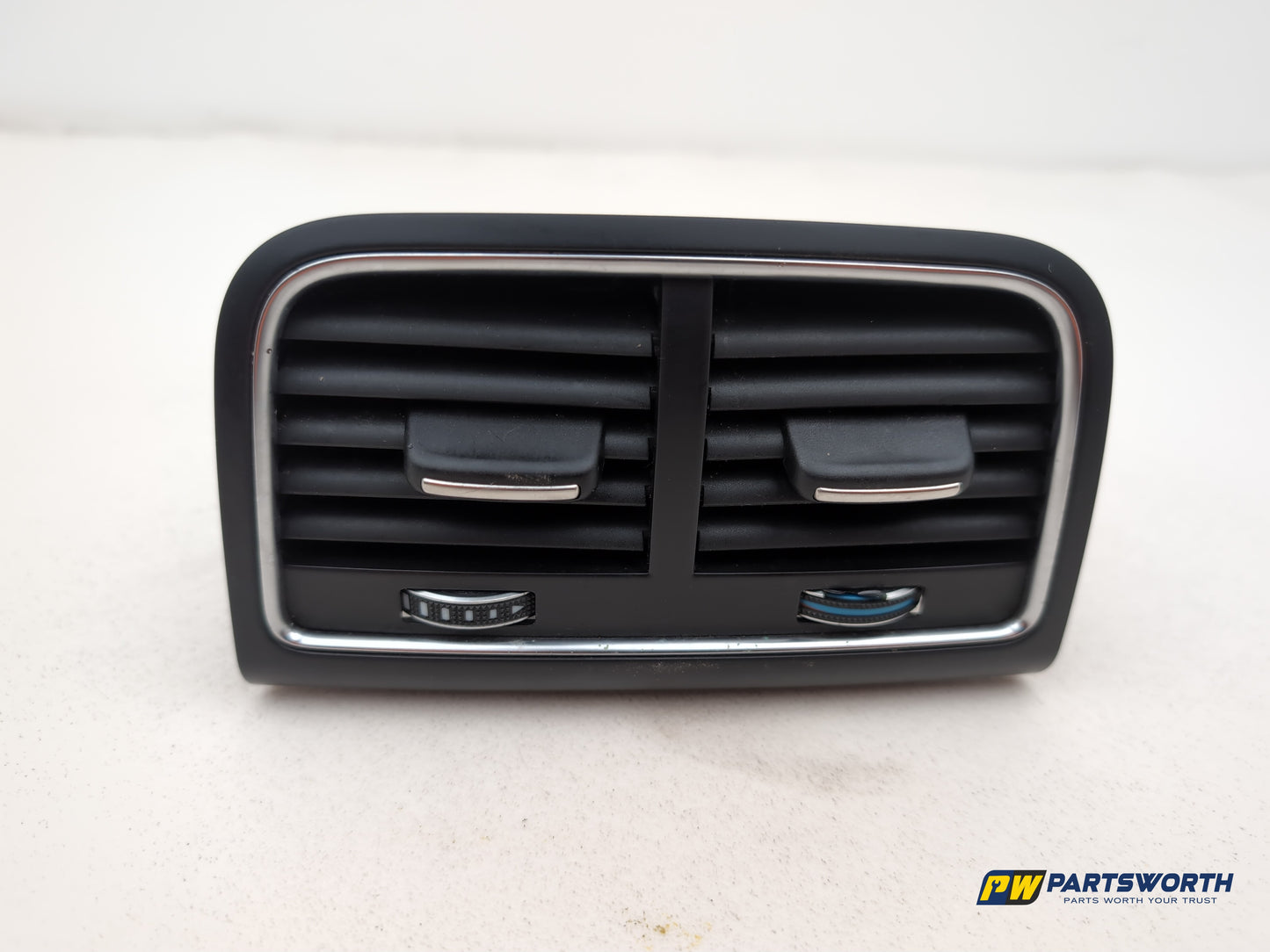 Centre Console Trim  1