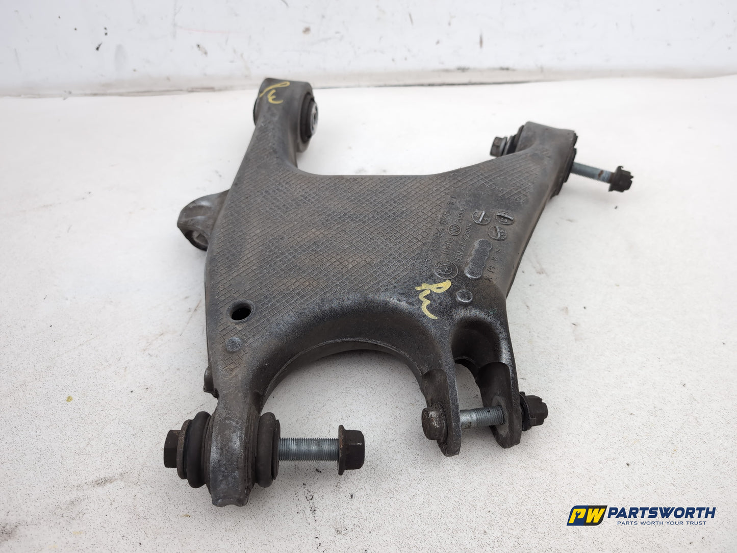 Suspension Arm Rear Wishbone LH 1