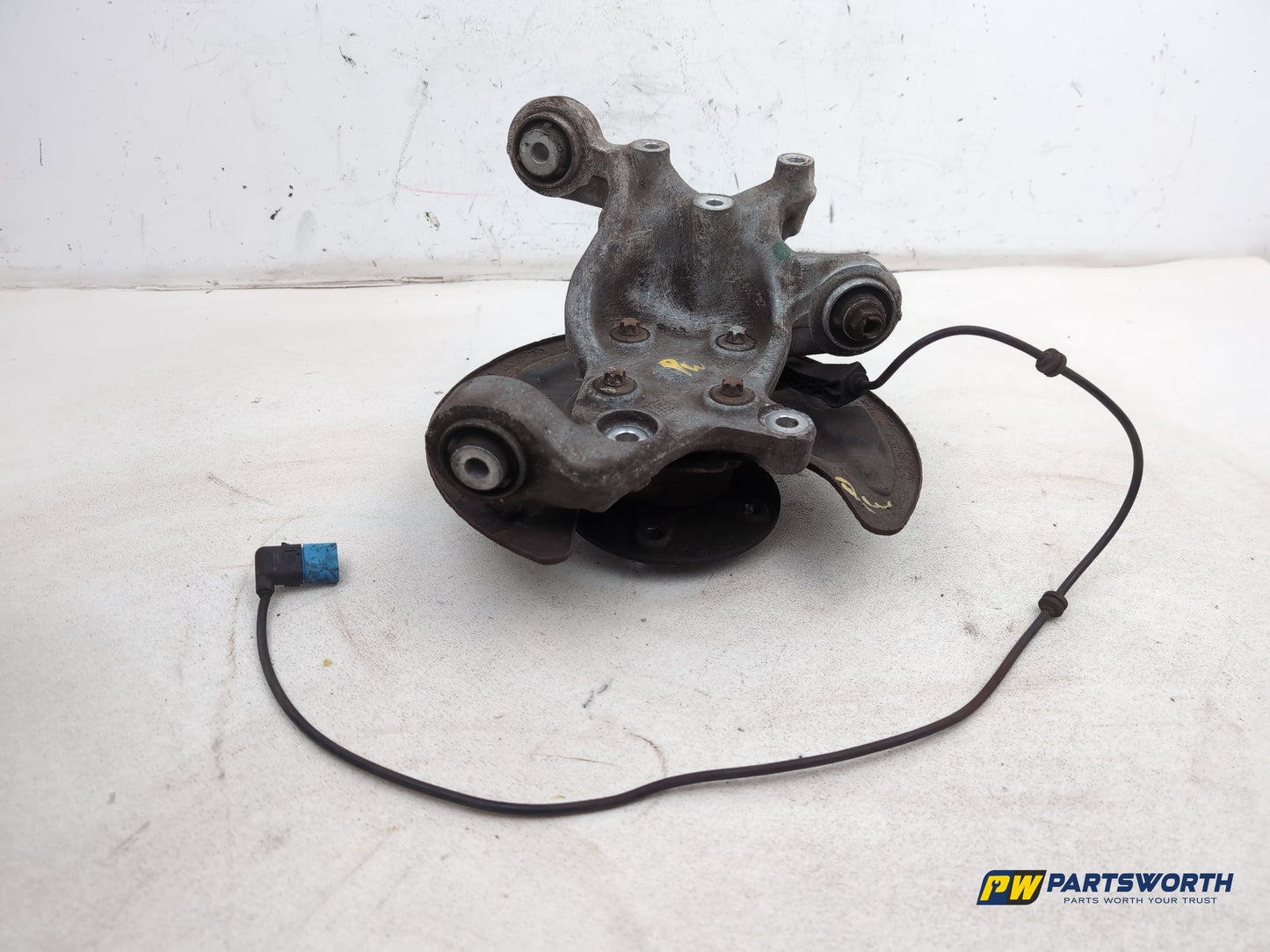 Wheel Hub Rear RH 1