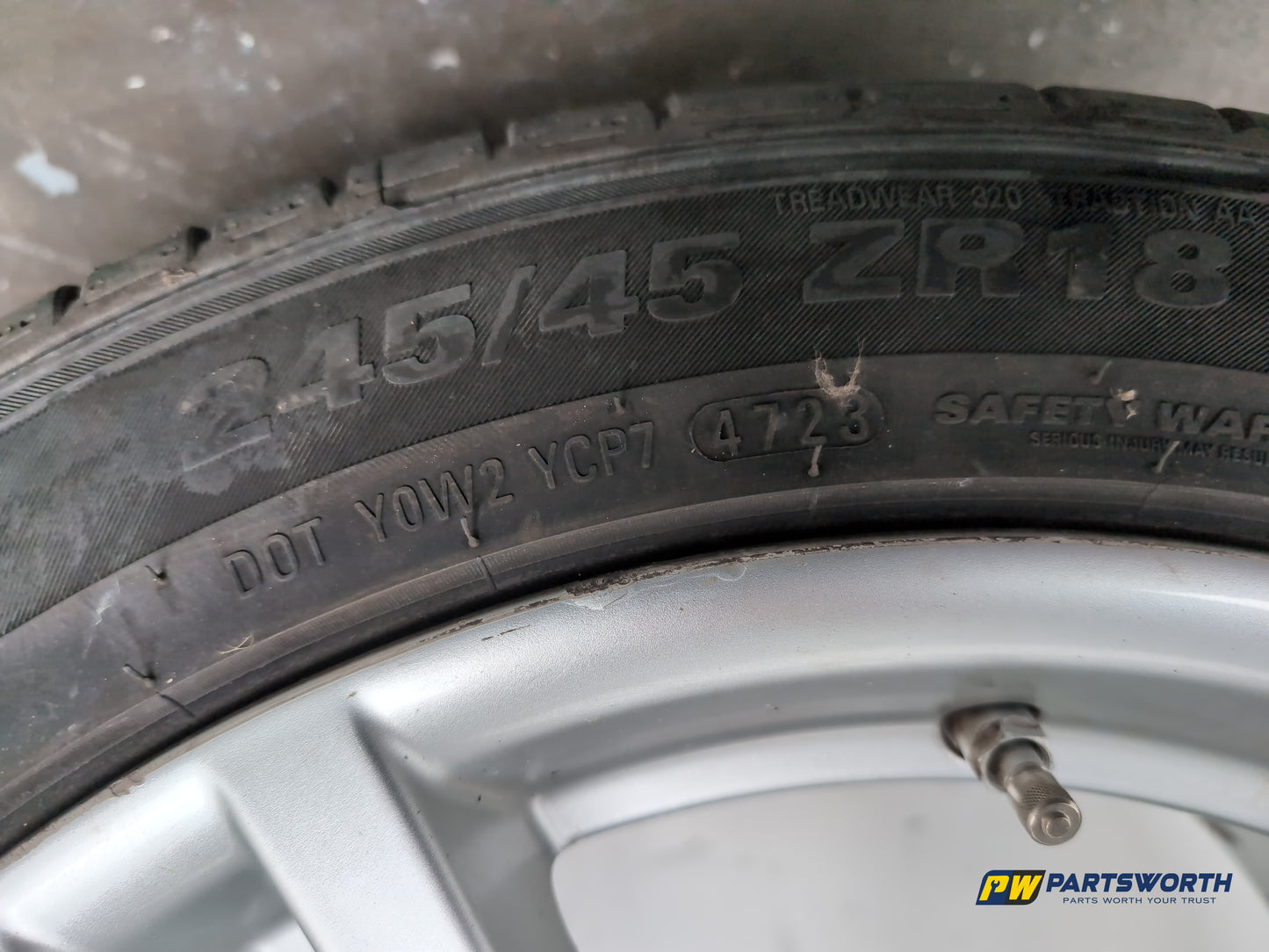 Wheel Road Alloy 7