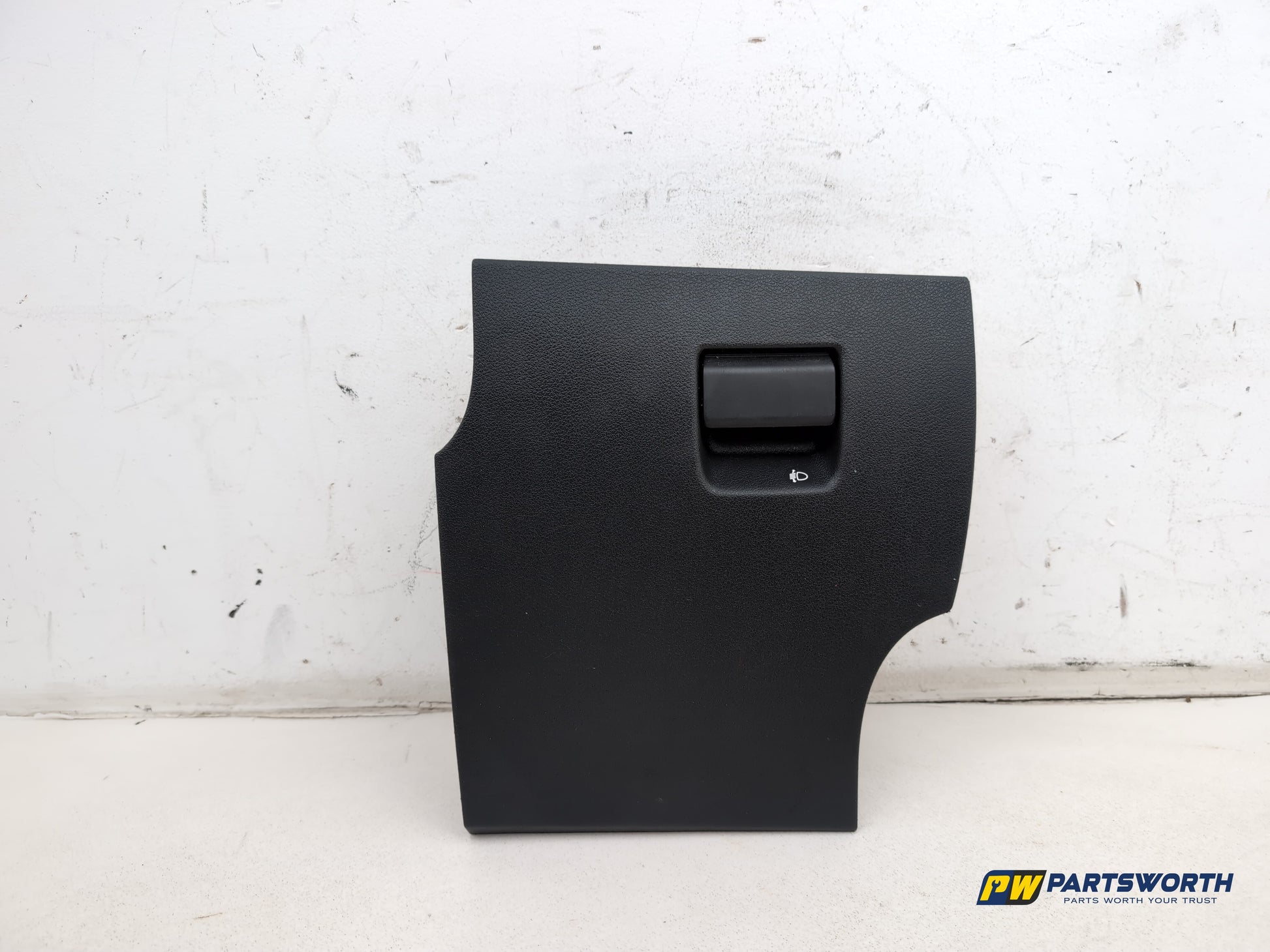 Glove Compartment Assembly 1