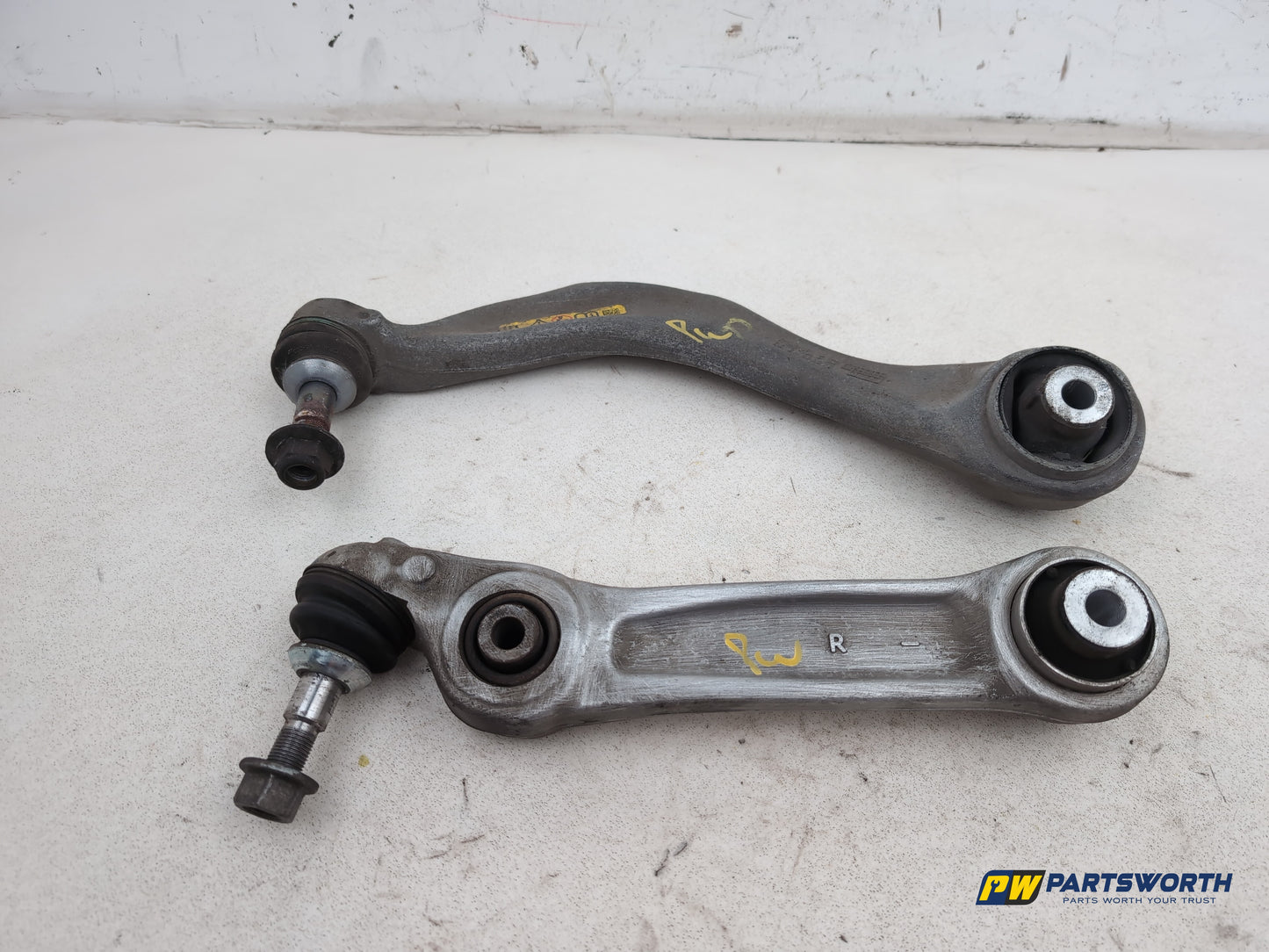 Suspension Arm Front Lower Wishbone RH 1