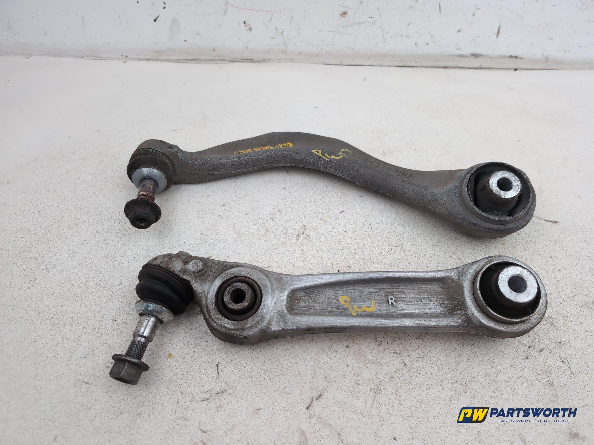 Suspension Arm Front Lower Wishbone RH 1