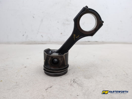 Mercedes-Benz B180 B-Class W246 1.8l Diesel Piston With Conrod 2011-2018