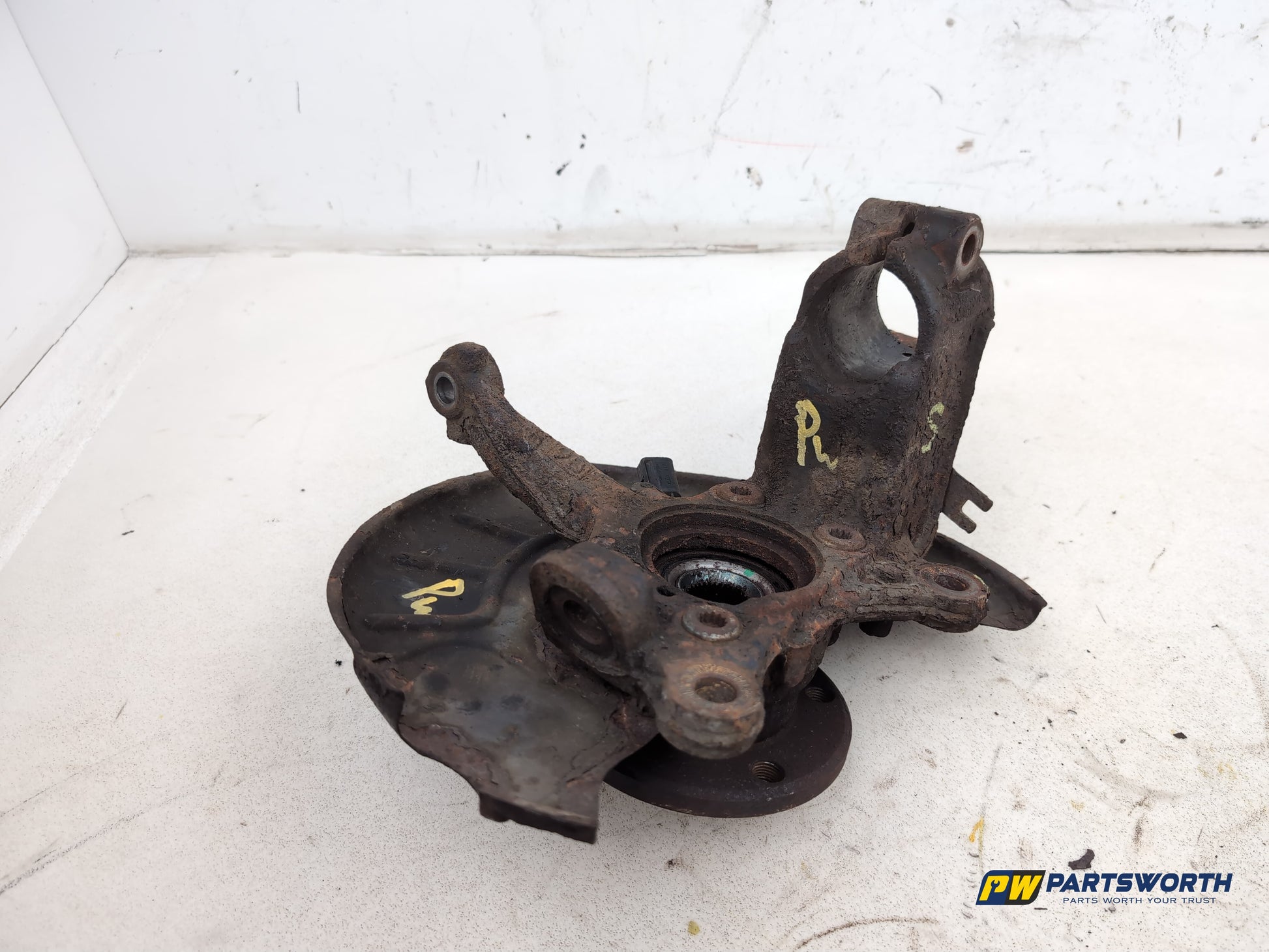 Wheel Hub Front LH 1