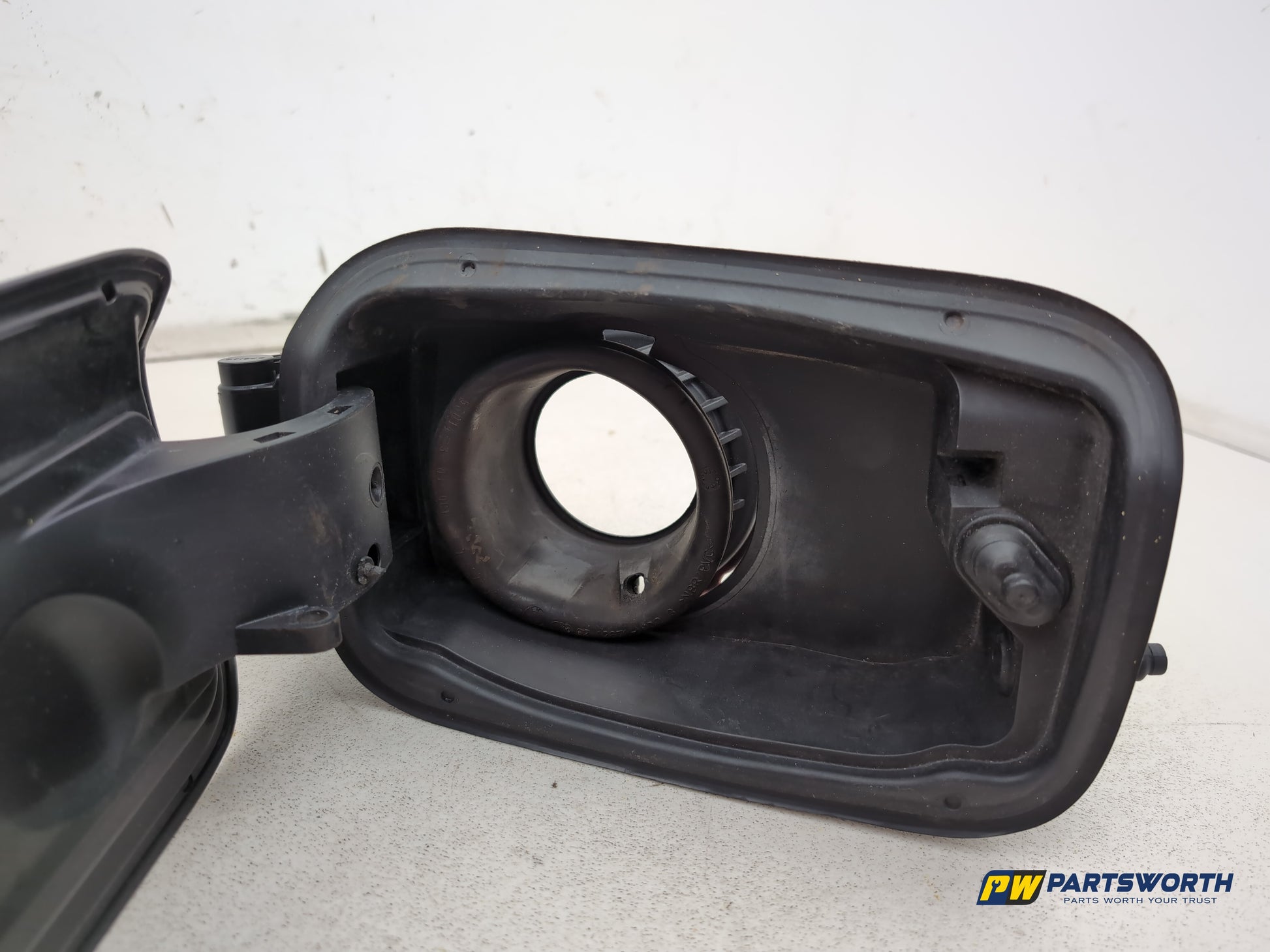 Fuel Filler Flap 7