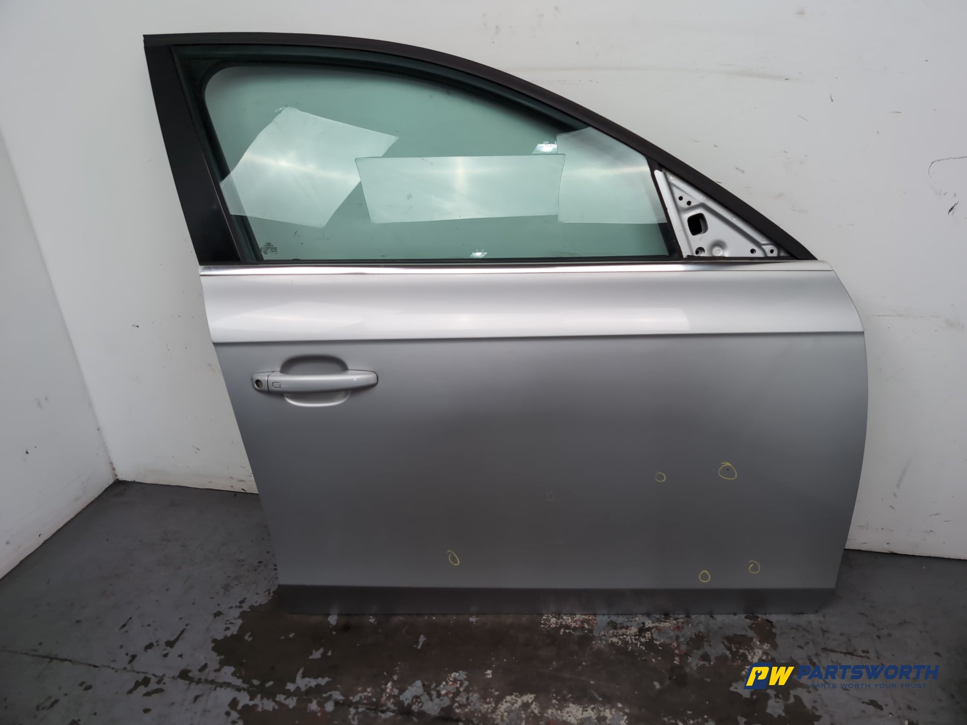 Door Front RH 1