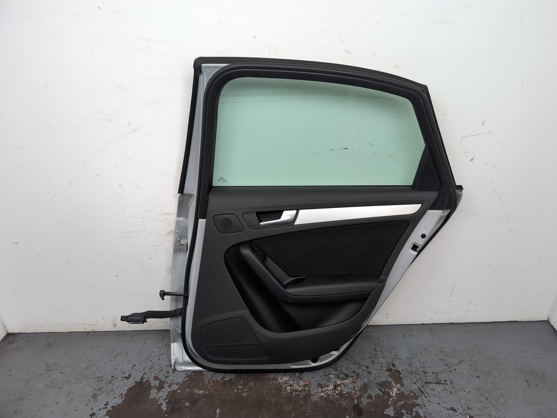 Door Rear RH 7