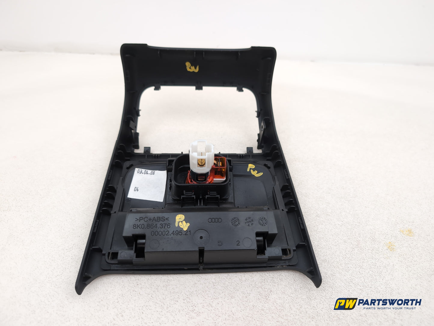 Centre Console Trim  8