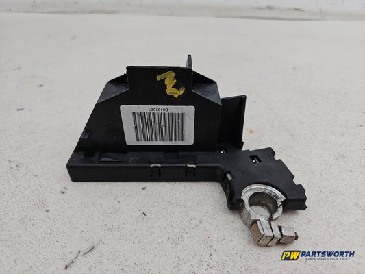 Audi A4 S Line Tdi Auto Battery Relay Fuse 4f0915519 2007-2015