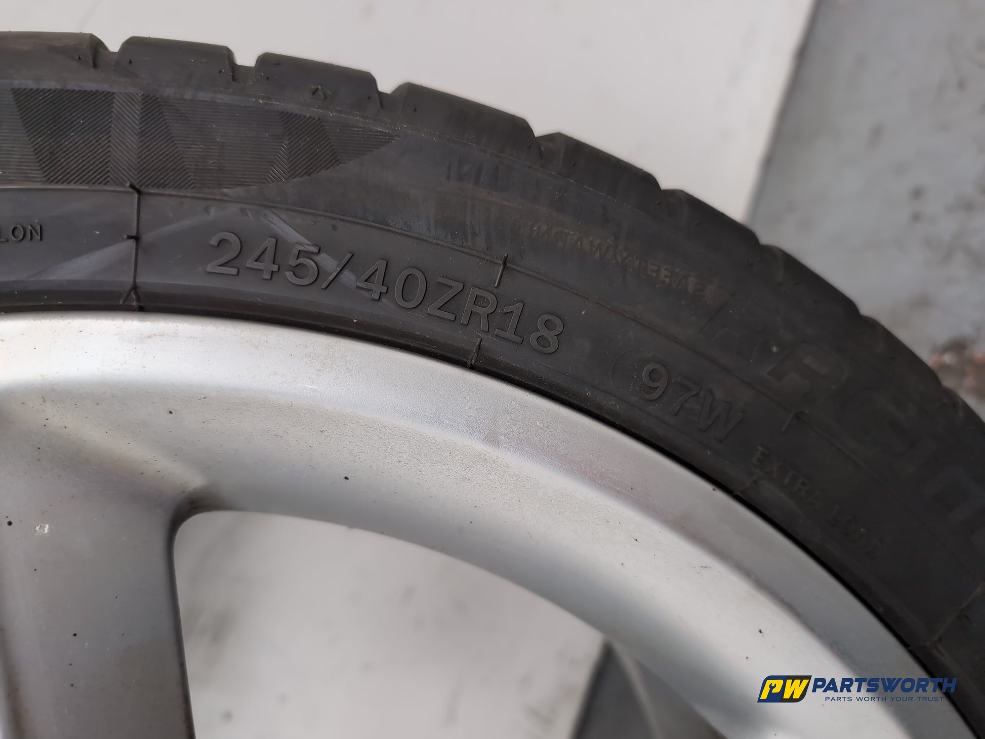 Wheel Road Alloy 7