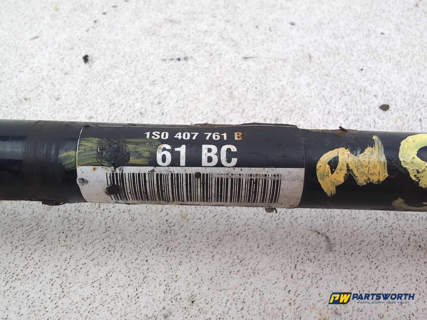 Driveshaft Front LH 7