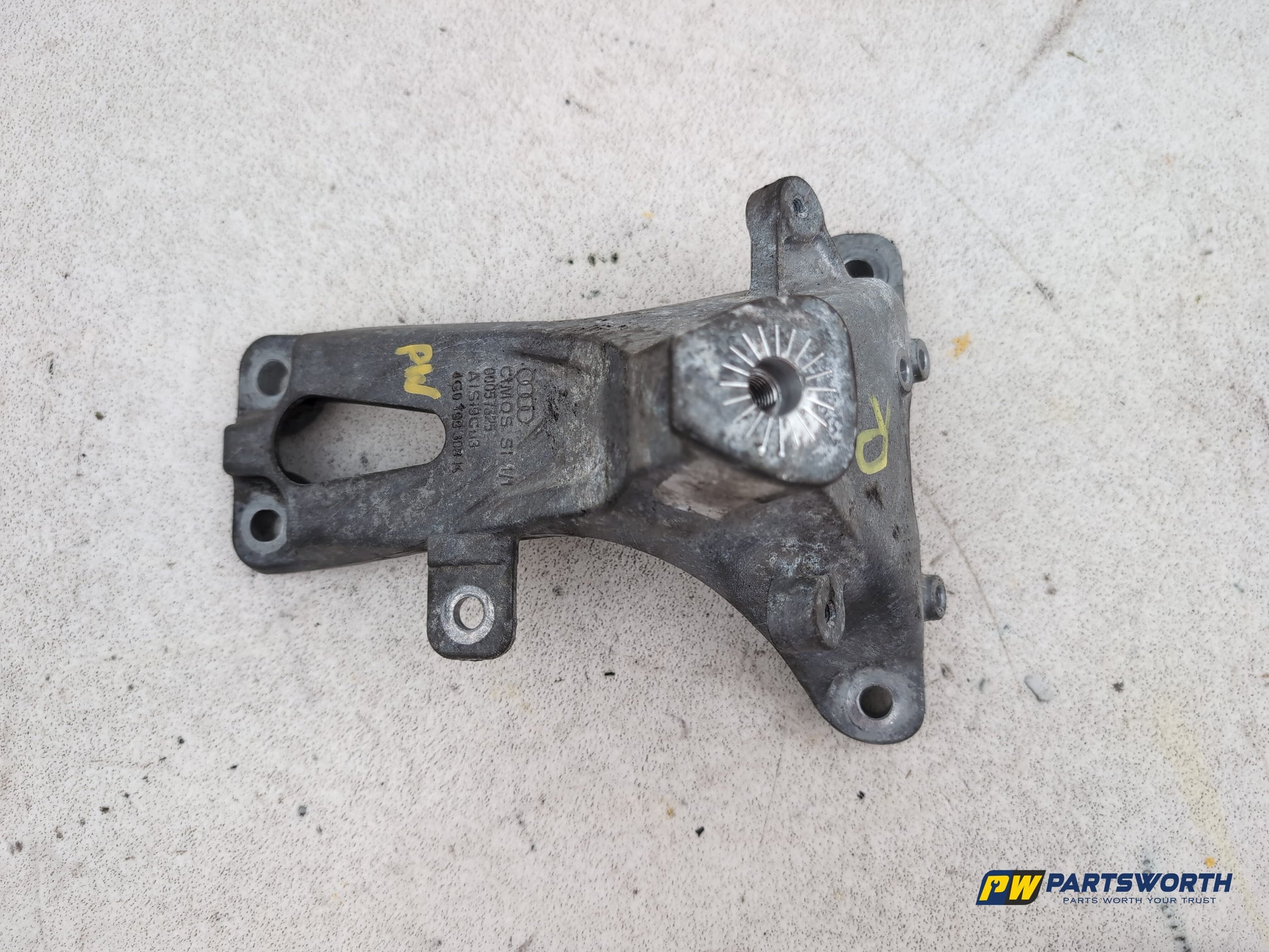 Engine Mounting Bracket 1