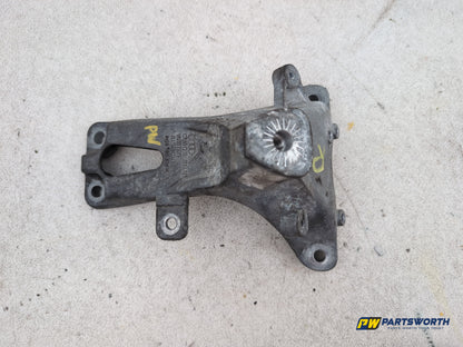 Engine Mounting Bracket 1