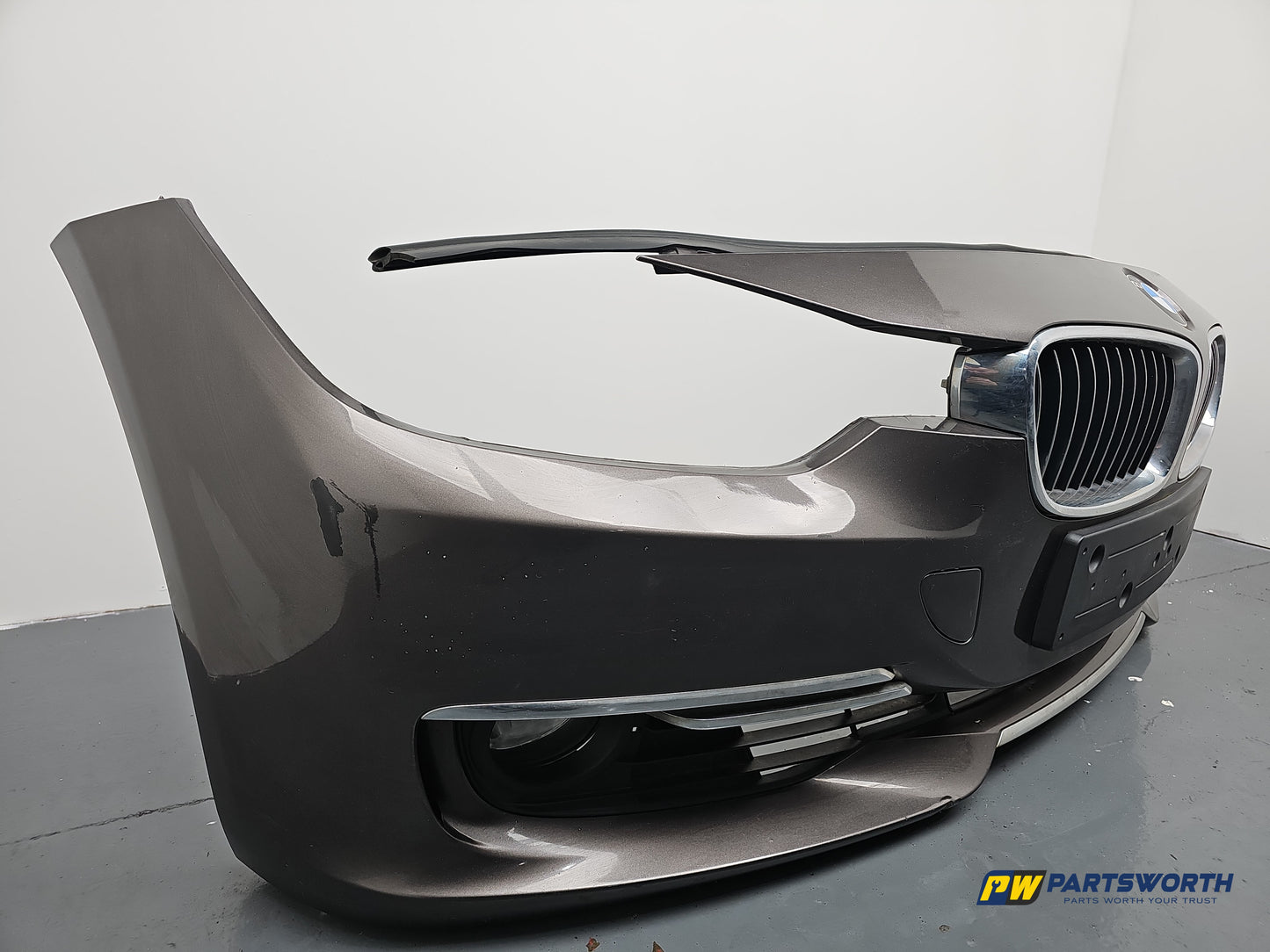 Bmw 3 Series F30 F31 Front Bumper Brown B65 2012 2013 2014 2015 Pre-Lci - photo 5