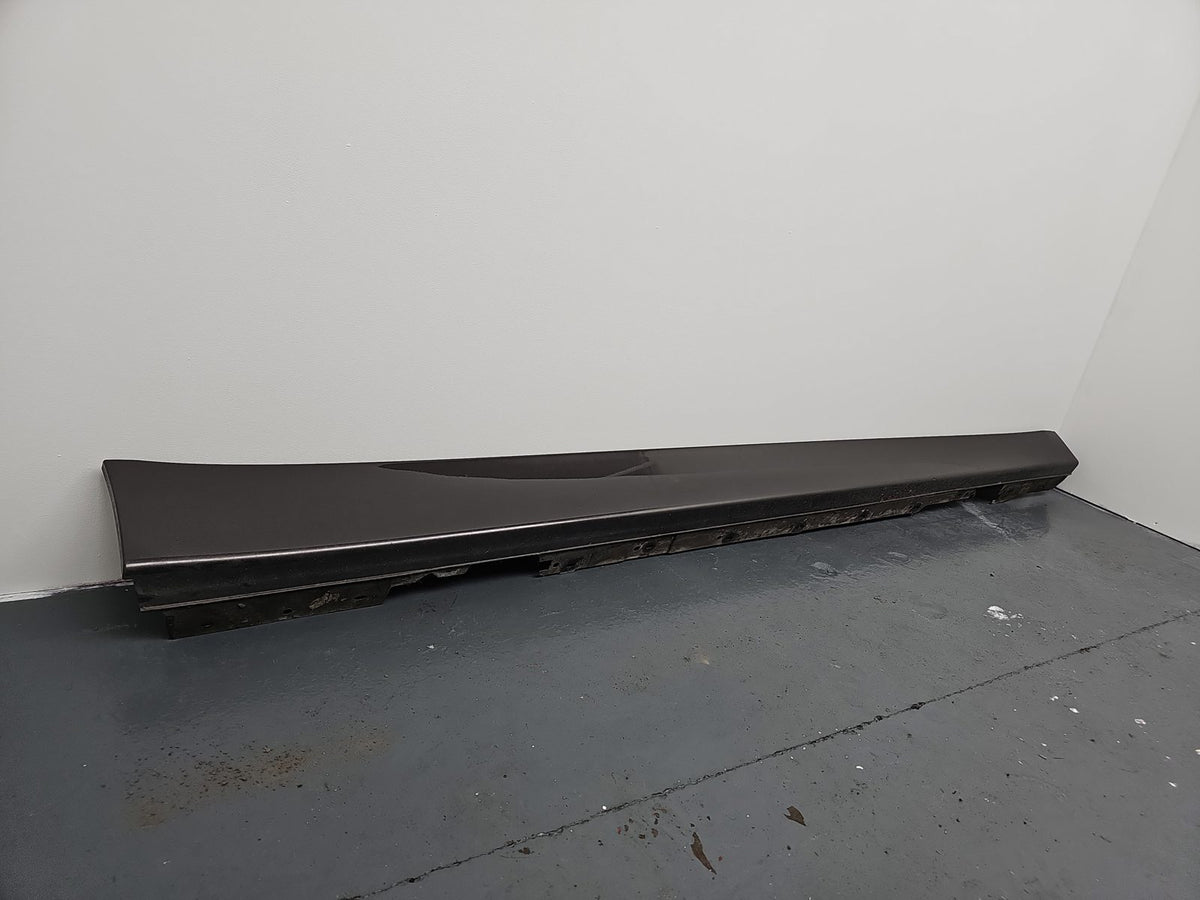 Side Skirt RH 1