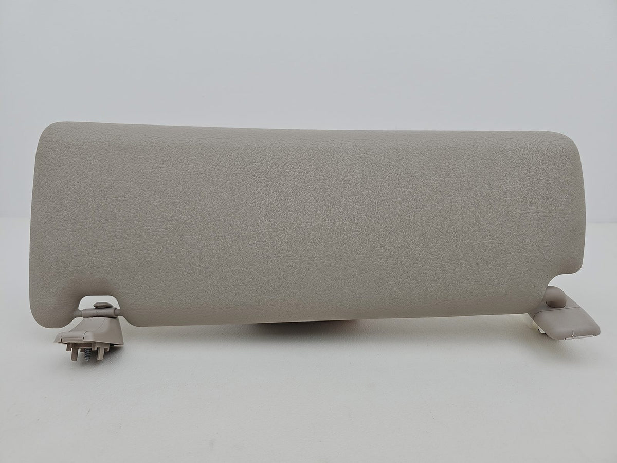 Sun Visor RH 4