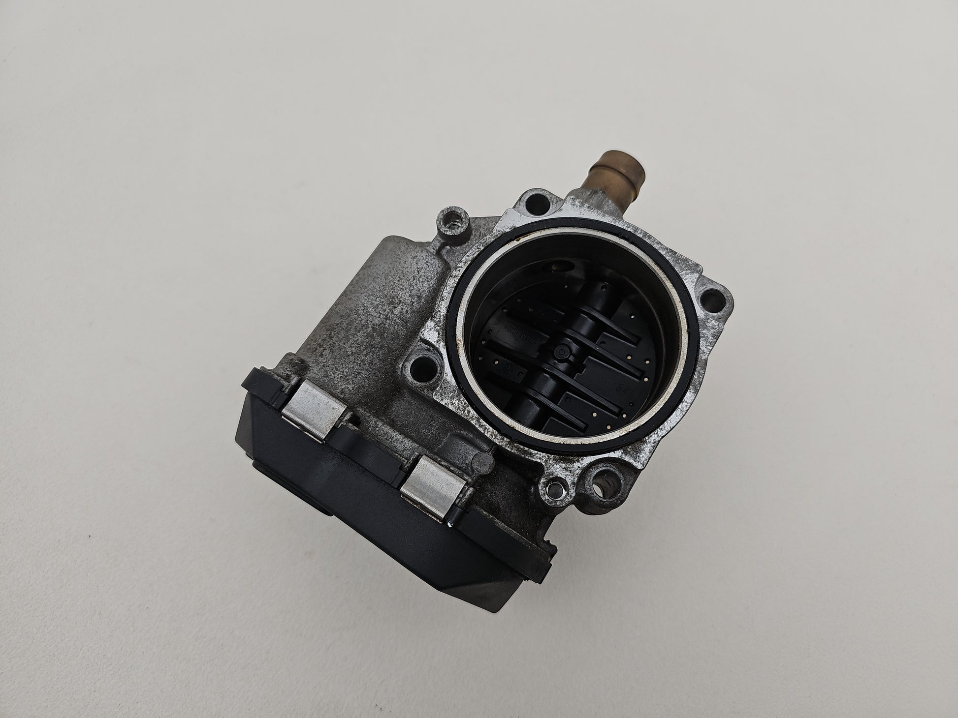 Throttle Body 4