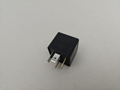 Jaguar/Land Rover Relay 4-Pin Black 12v 40a 2.0 Diesel Dh2214b192ca Oem Genuine - photo 4