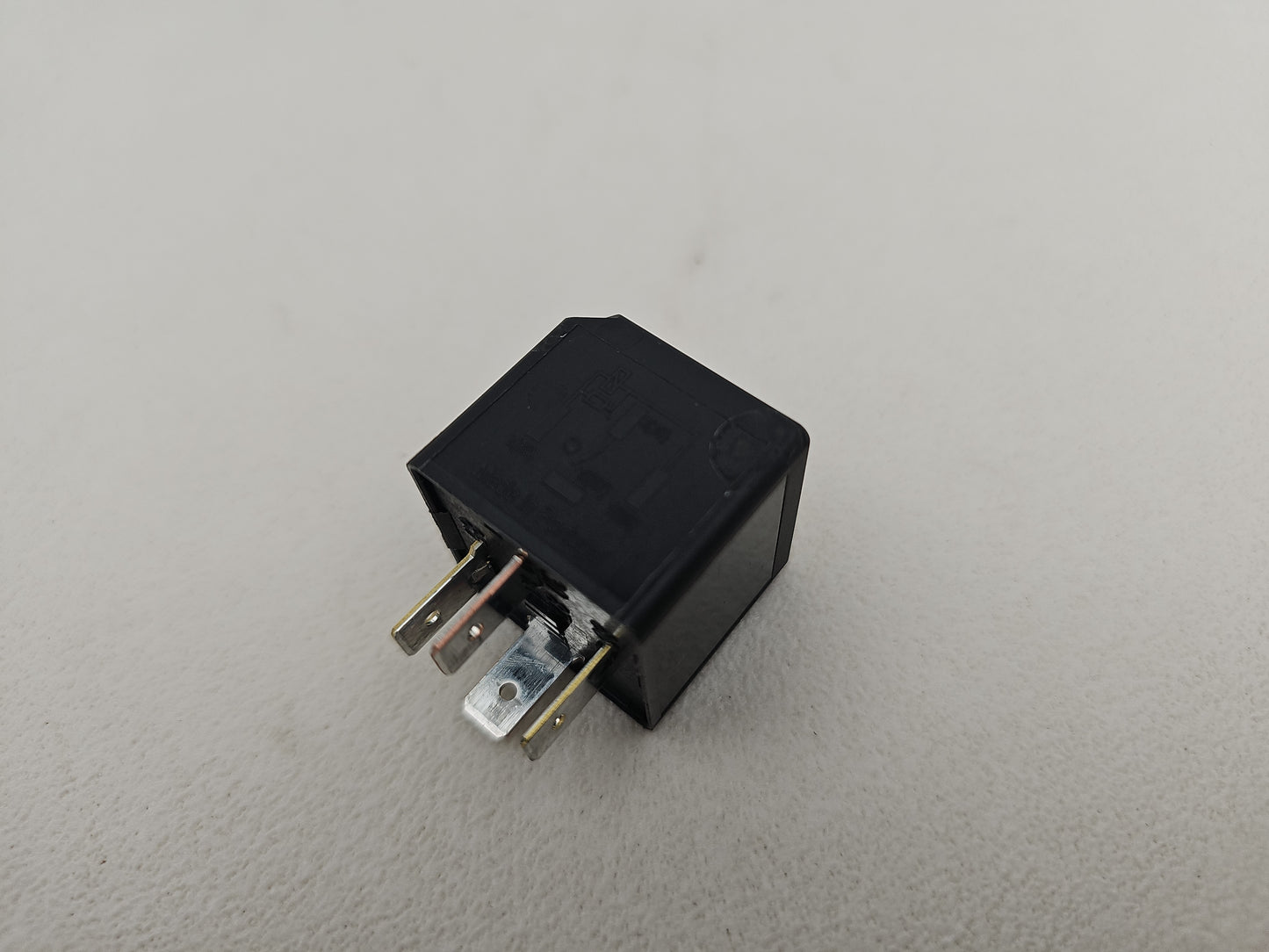 Jaguar/Land Rover Relay 4-Pin Black 12v 40a 2.0 Diesel Dh2214b192ca Oem Genuine - photo 4