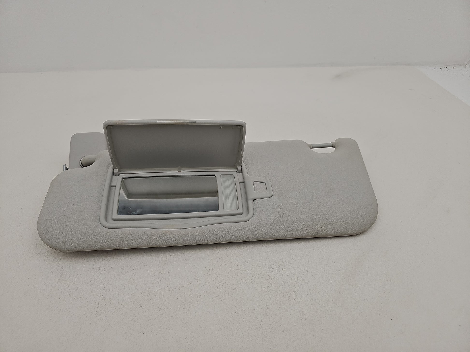 Sun Visor LH 4