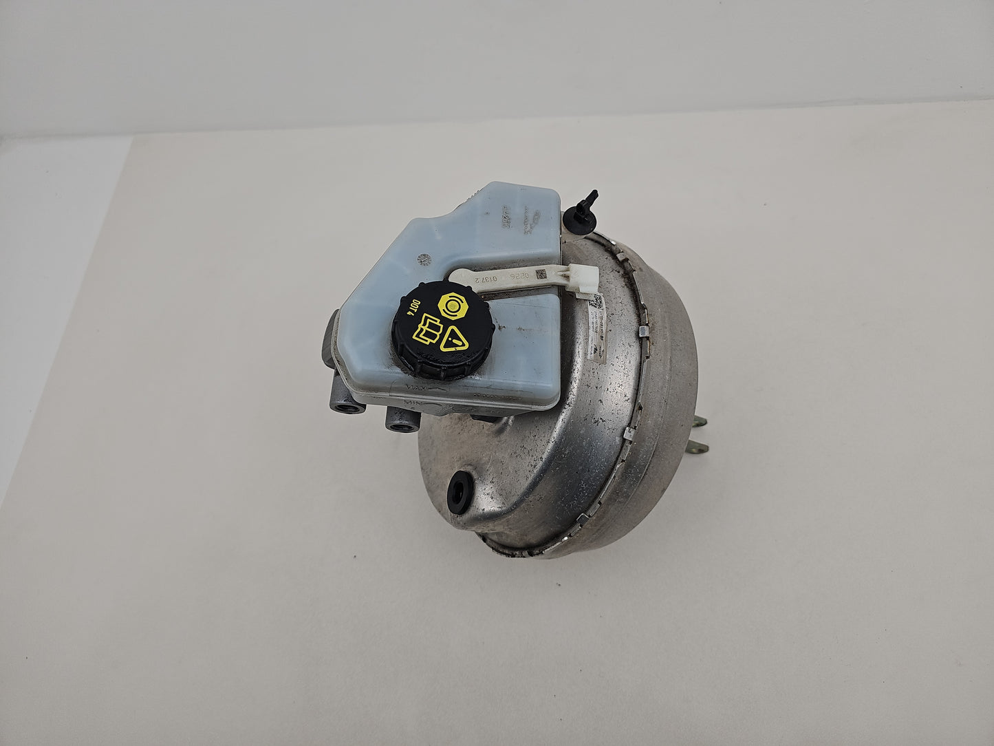 Brake Master Cylinder Assembly 4