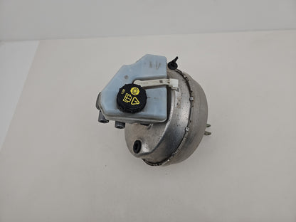 Brake Master Cylinder Assembly 4