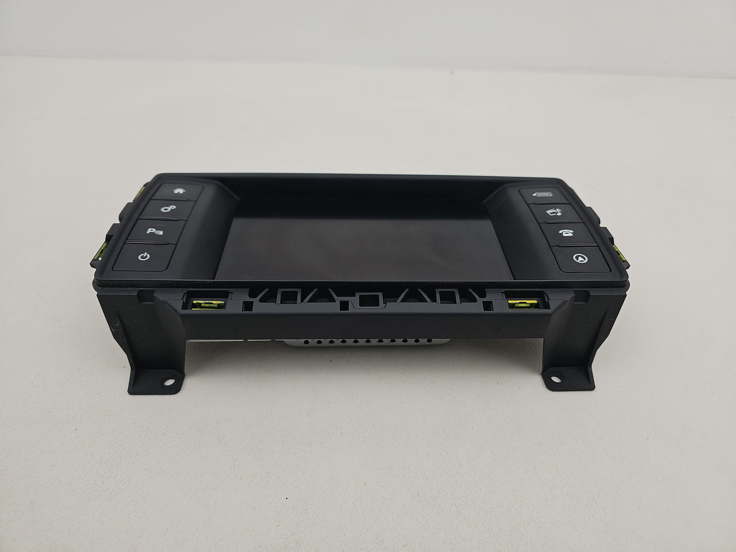 Satellite Navigation Head Unit (SCREEN) 4