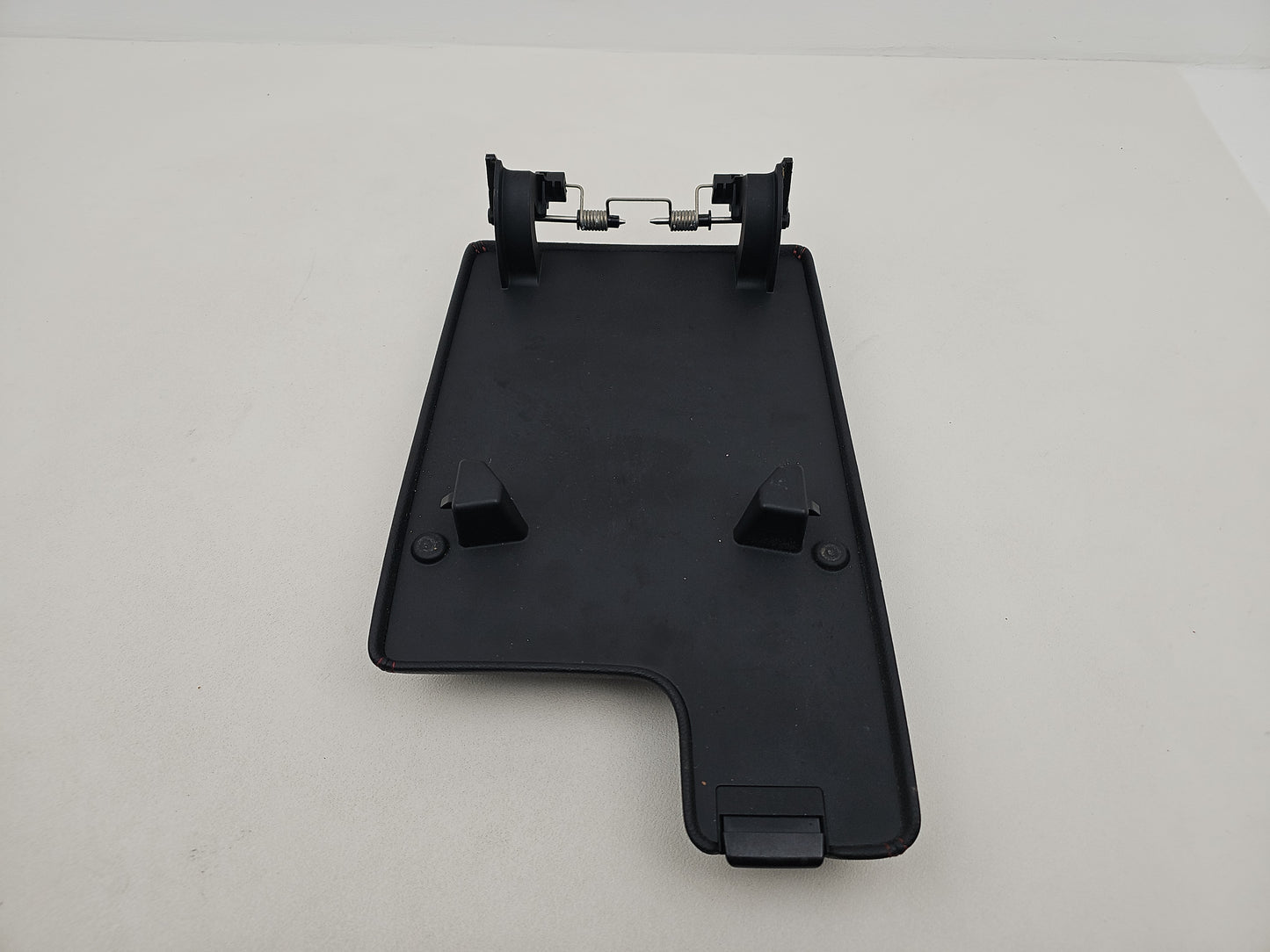 Centre Console Armrest 4