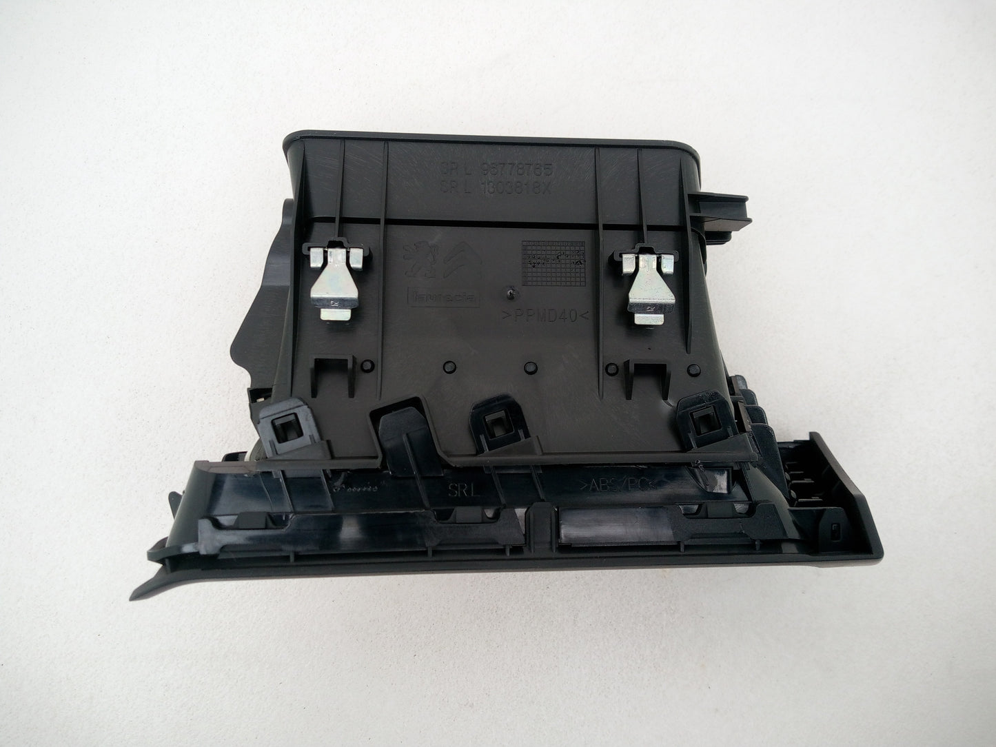 Dashboard Trim With Air Vent  4