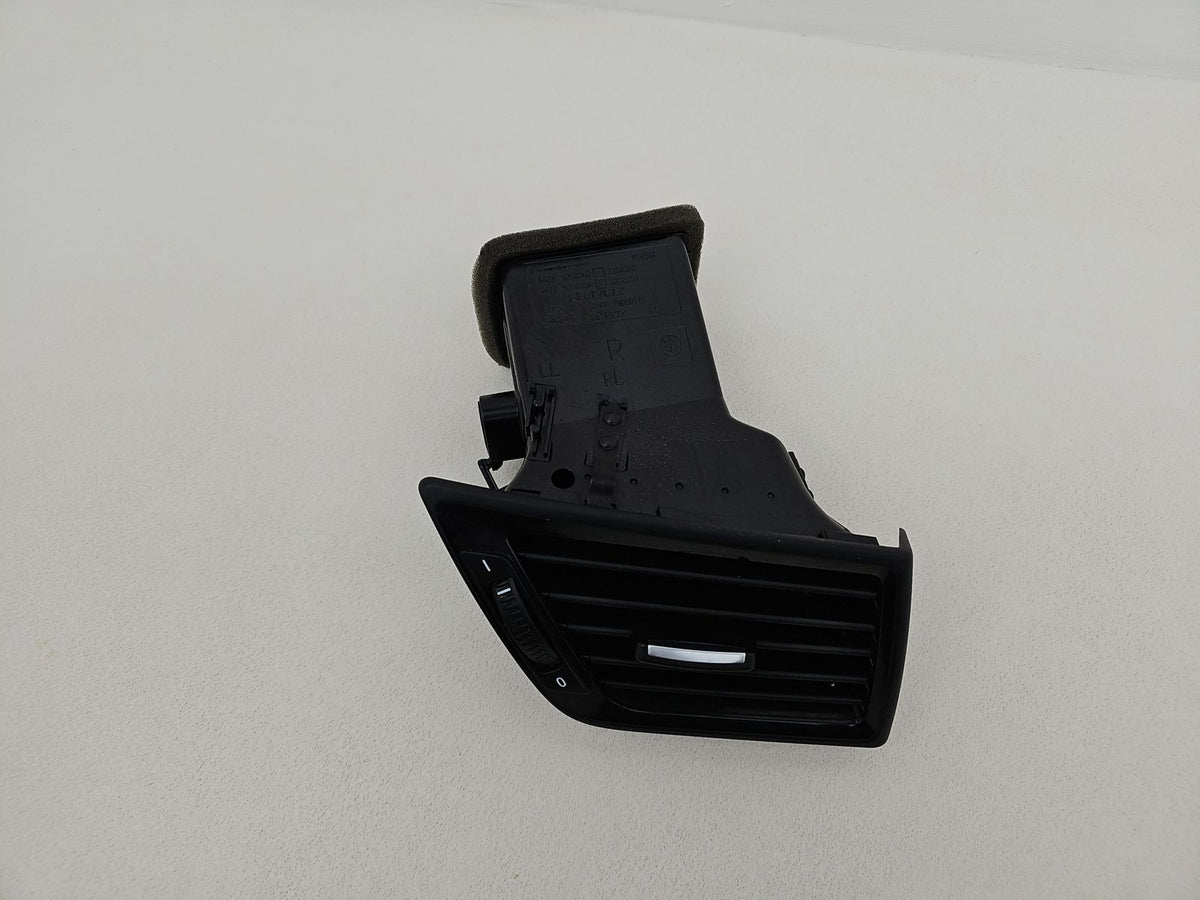 Facia Vent RH 4