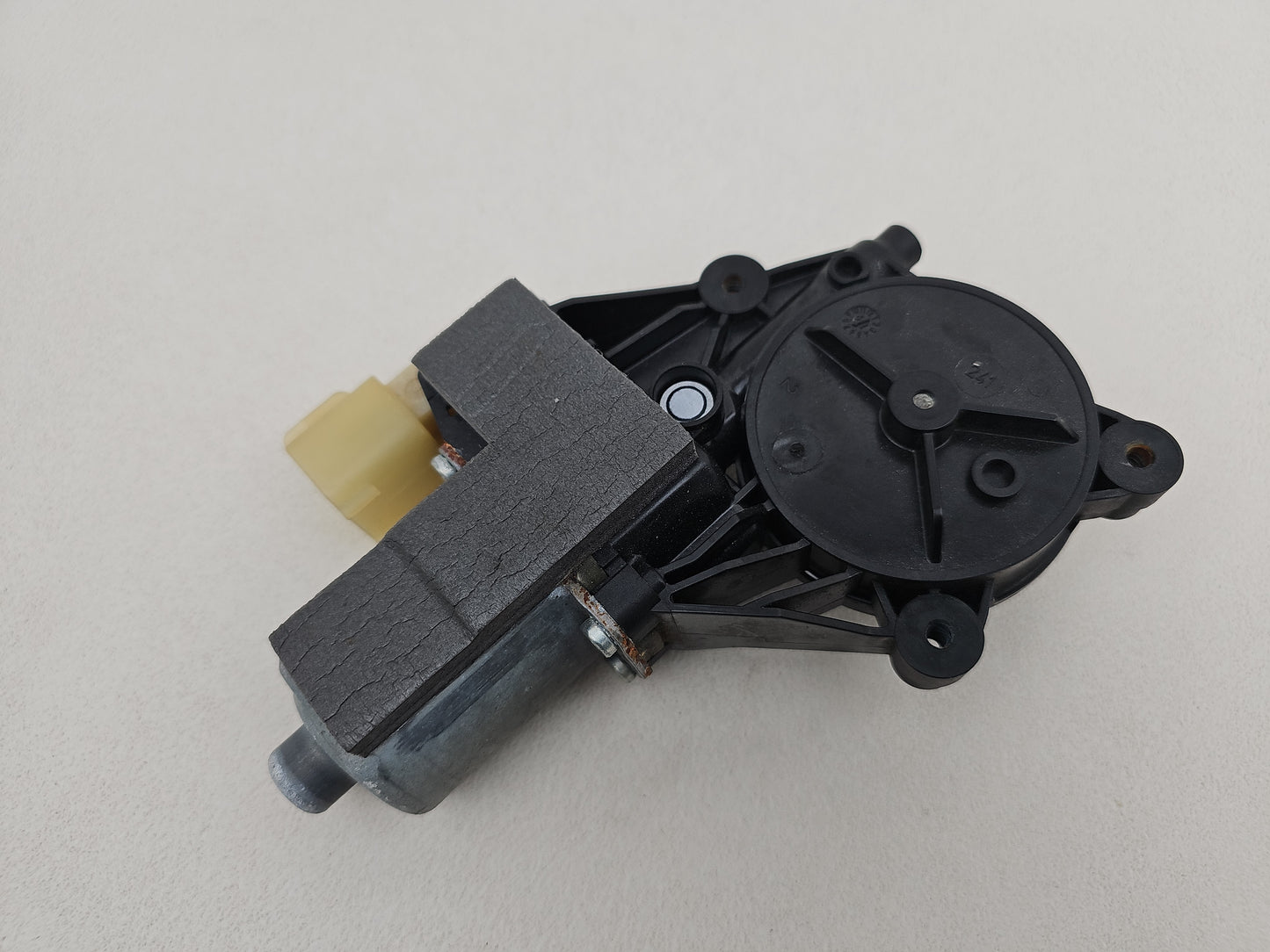 Door Front Window Regulator RH 4