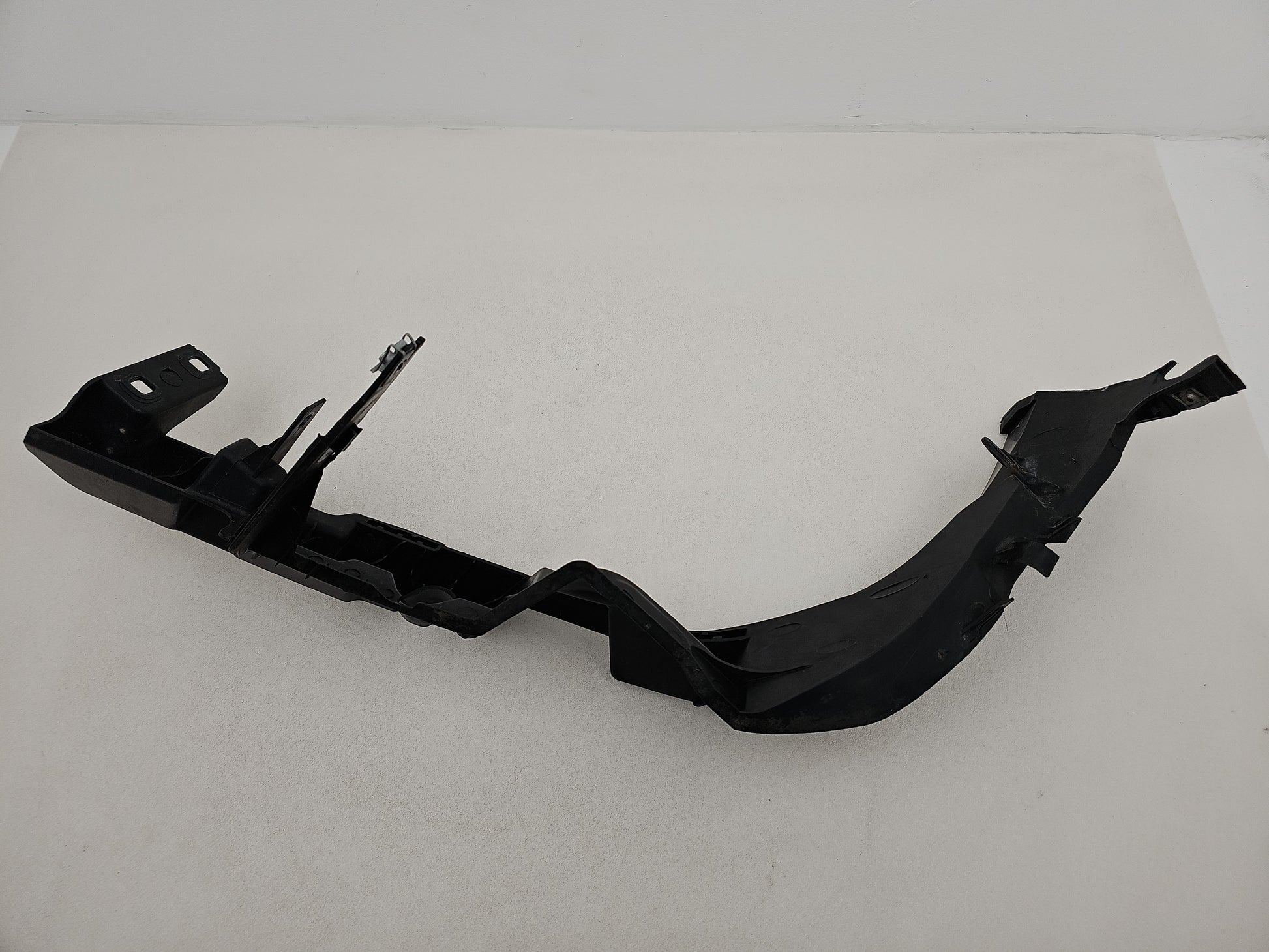 Headlamp Panel Support Bracket RH 4