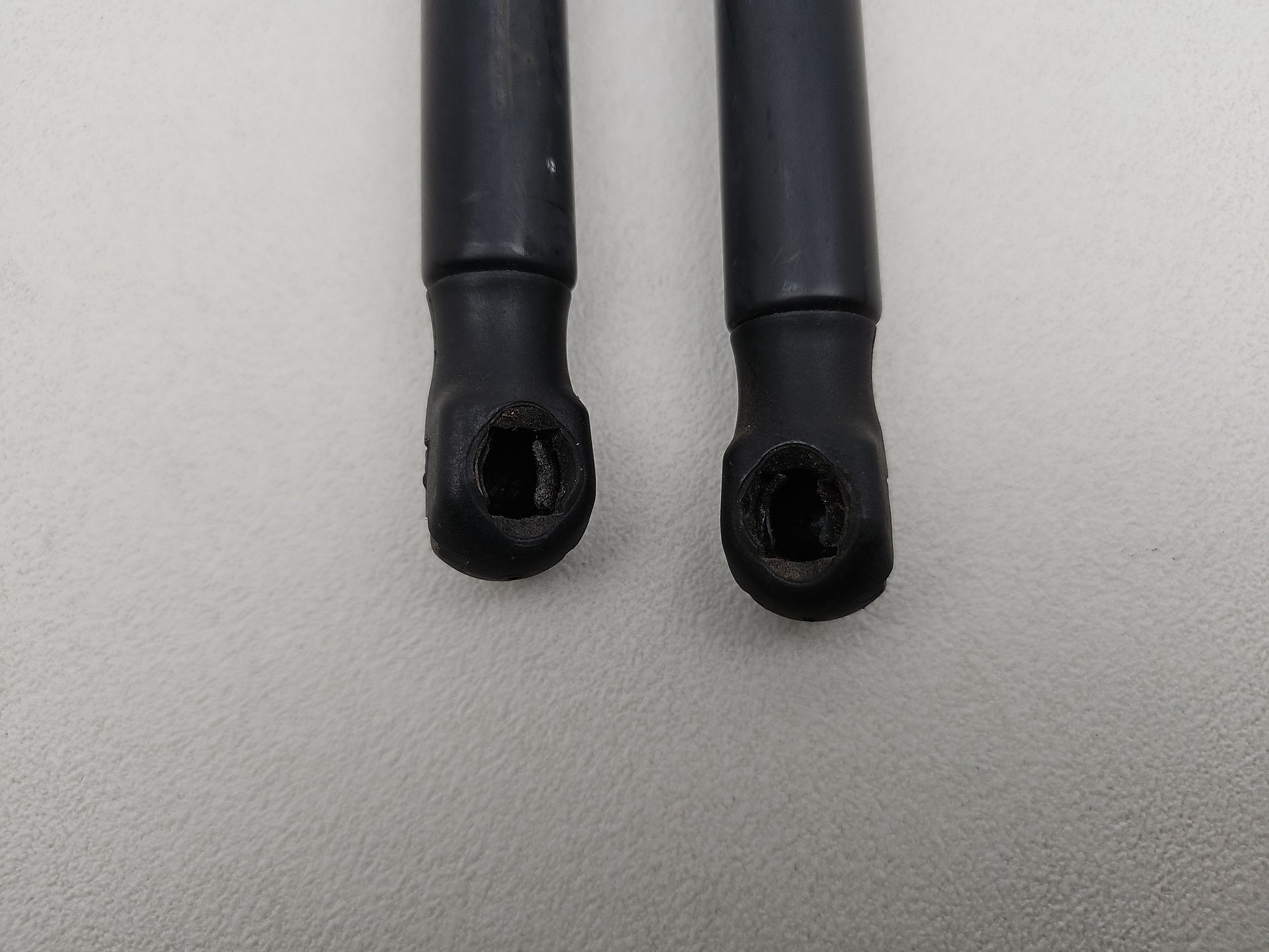 Tailgate Support Strut 4