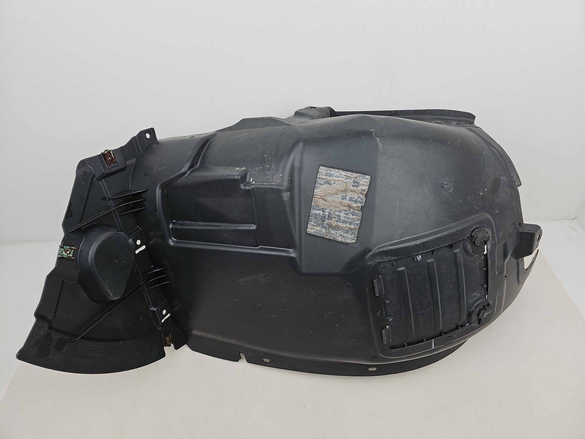 Wheel Arch Inner Rear LH 4