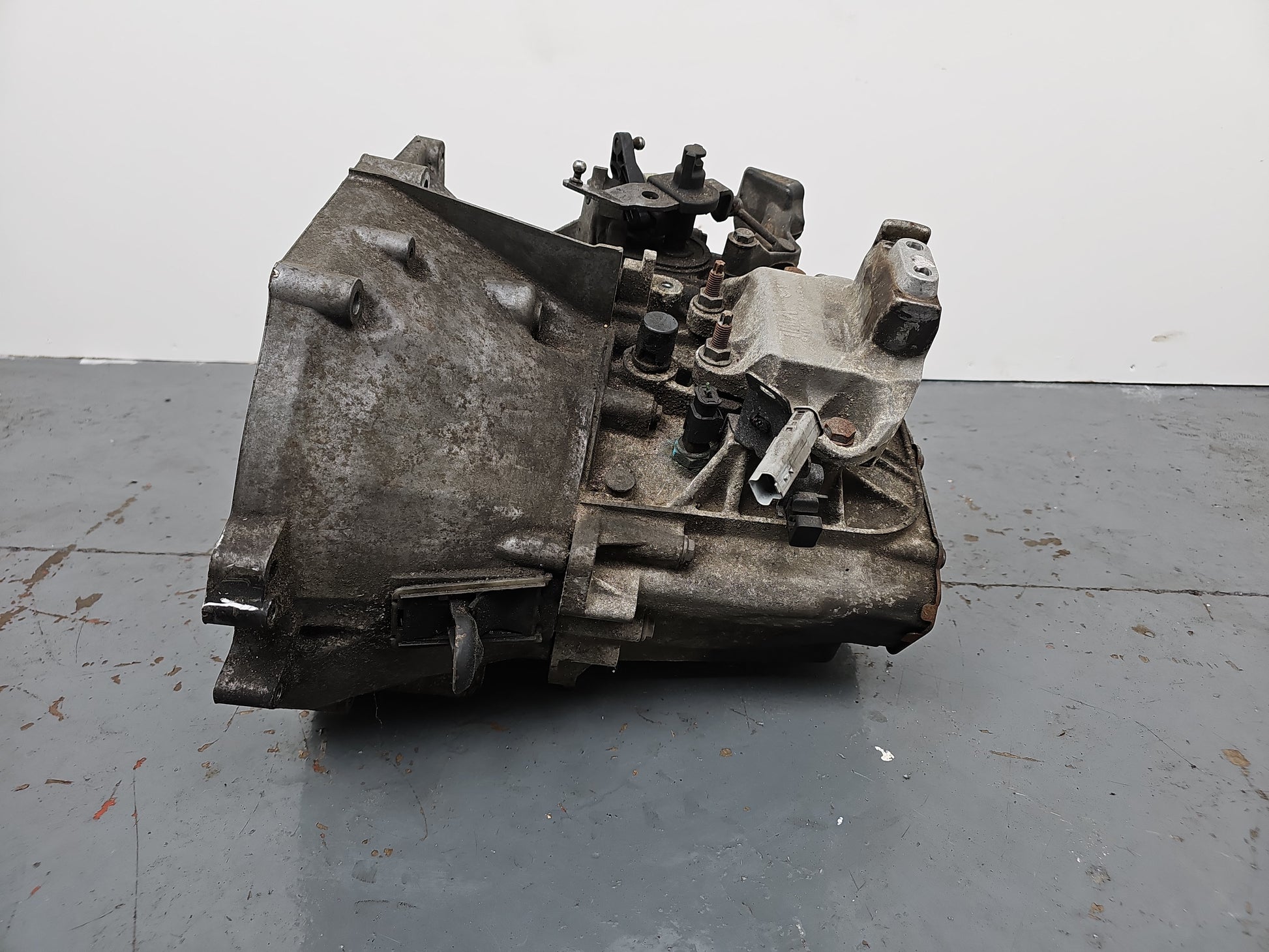 Manual Transmission Assembly 4