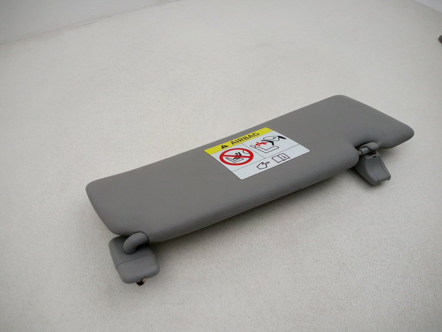 Sun Visor LH 4