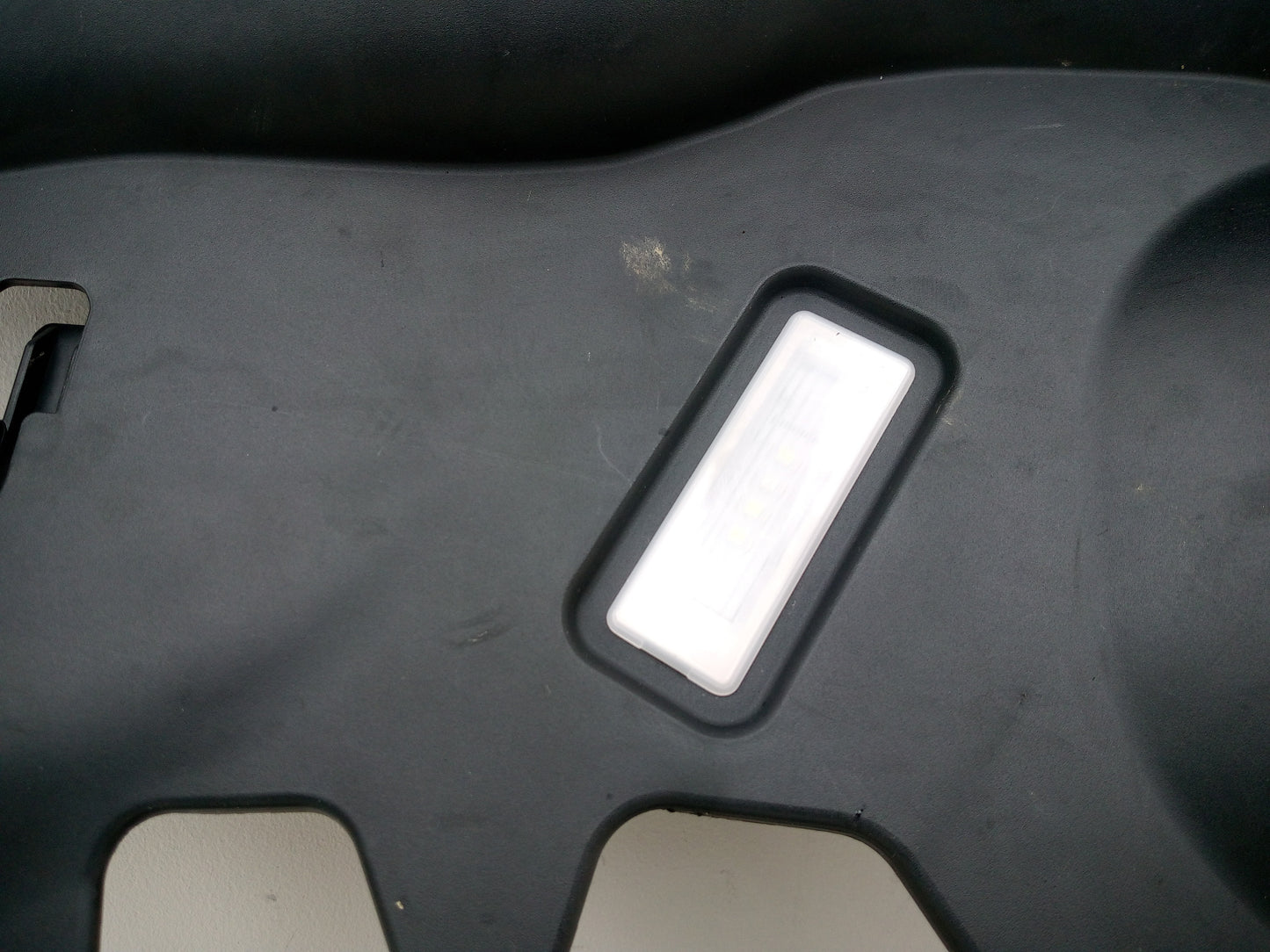 Centre Console Trim  4