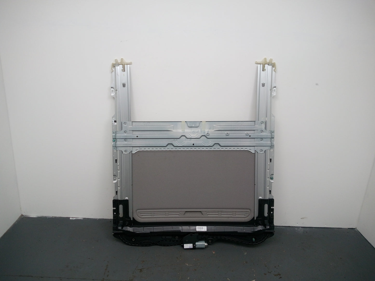 Sunroof Assembly 4