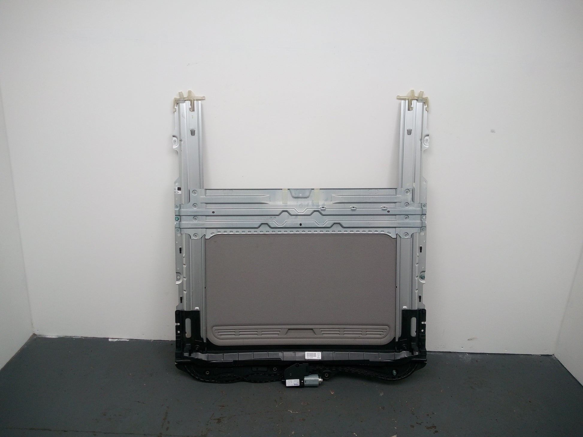 Sunroof Assembly 4